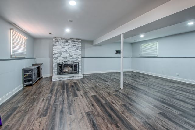 1099 STRATFORD Lane, Hanover Park, IL 60133