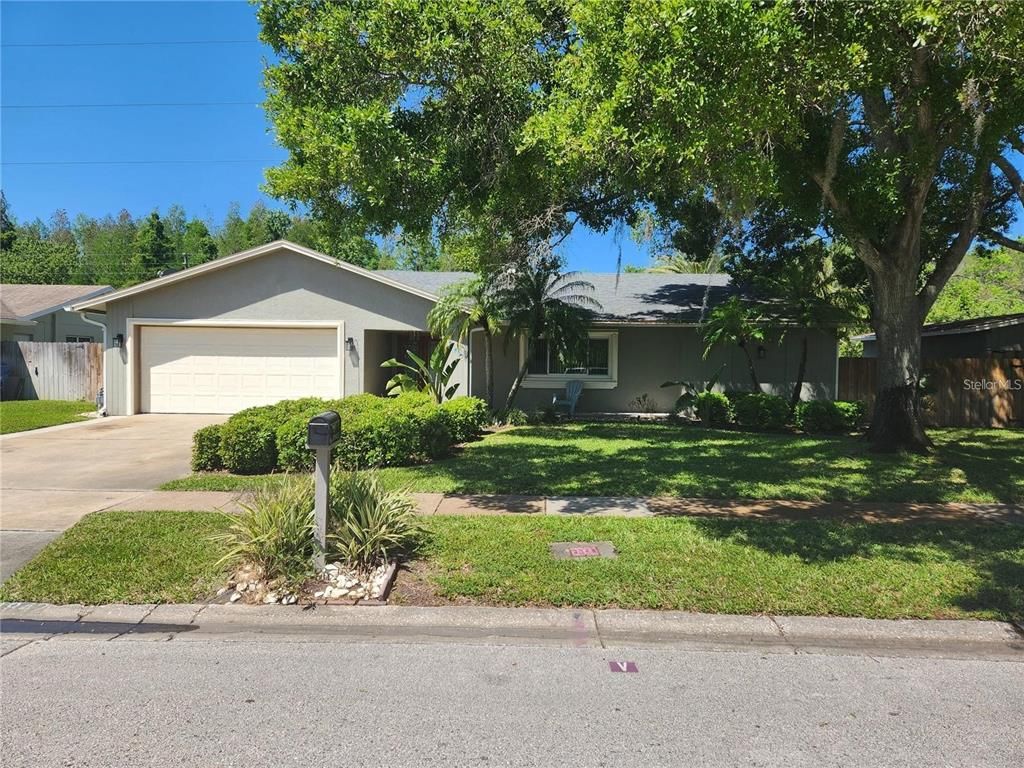 1842 DEL ROBLES DRIVE, Clearwater, FL 33764