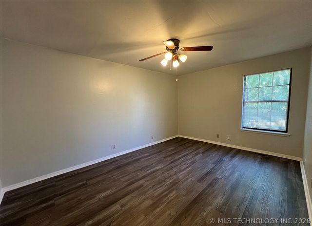 2730 S Louisville Avenue, Tulsa, OK 74114