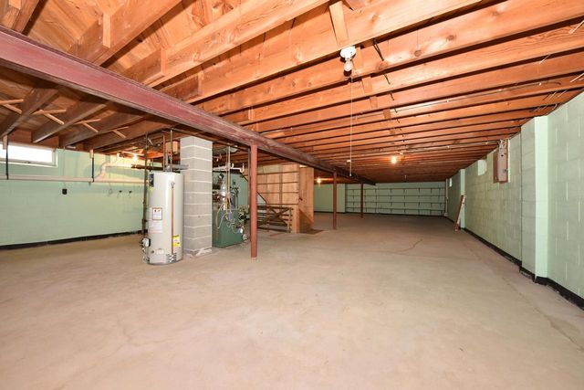 2789 Hillcrest DRIVE, Hartford, WI 53027