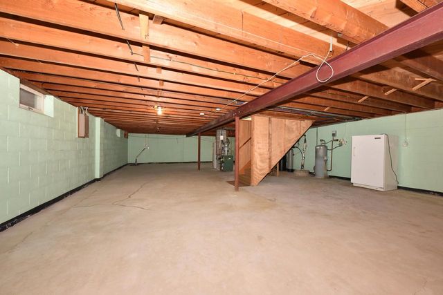 2789 Hillcrest DRIVE, Hartford, WI 53027
