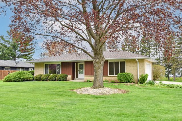 2789 Hillcrest DRIVE, Hartford, WI 53027