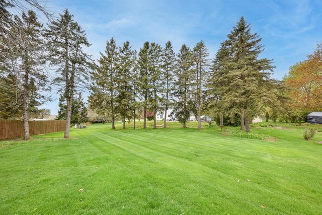 2789 Hillcrest DRIVE, Hartford, WI 53027