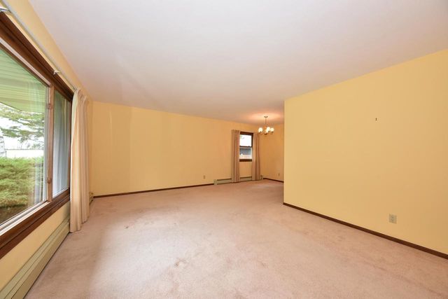 2789 Hillcrest DRIVE, Hartford, WI 53027