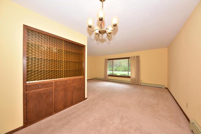 2789 Hillcrest DRIVE, Hartford, WI 53027