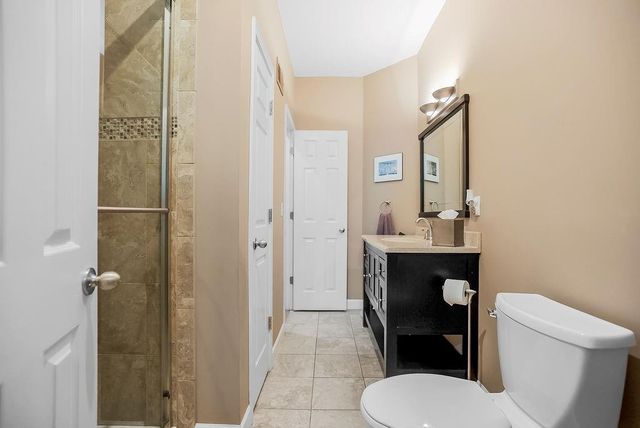 8215 W 129th Terrace, Overland Park, KS 66213