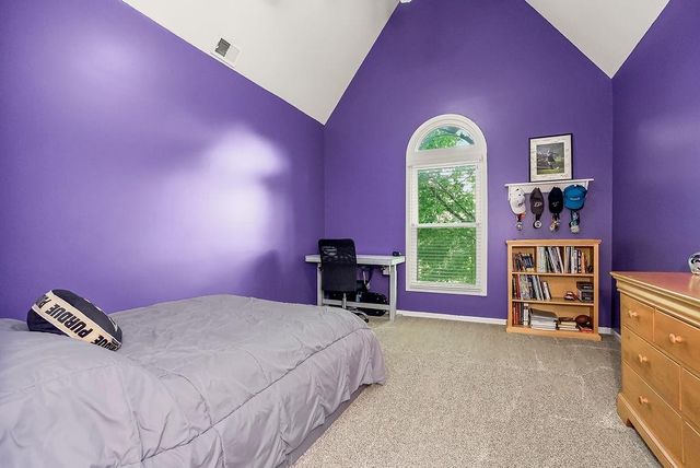 8215 W 129th Terrace, Overland Park, KS 66213