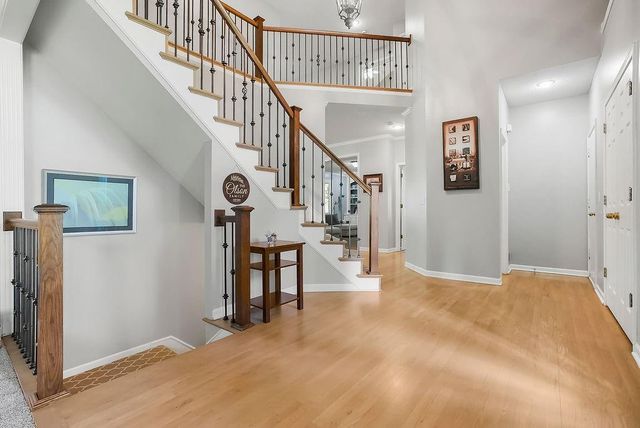 8215 W 129th Terrace, Overland Park, KS 66213