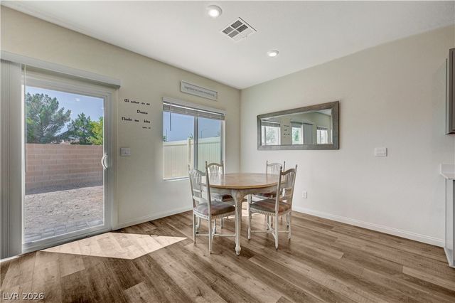 6545 Cinnamon Hazelnut Street, North Las Vegas, NV 89084