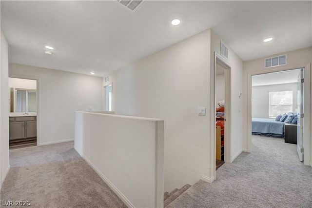 6545 Cinnamon Hazelnut Street, North Las Vegas, NV 89084