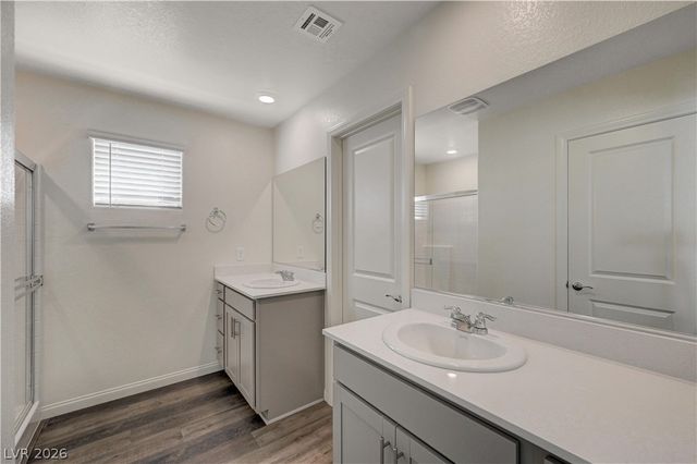 6545 Cinnamon Hazelnut Street, North Las Vegas, NV 89084