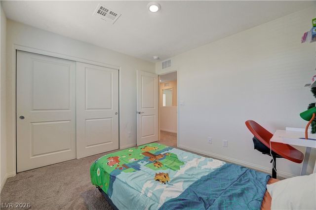 6545 Cinnamon Hazelnut Street, North Las Vegas, NV 89084