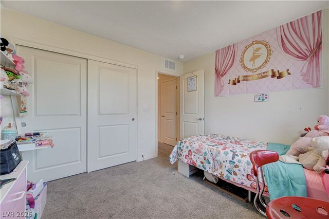 6545 Cinnamon Hazelnut Street, North Las Vegas, NV 89084