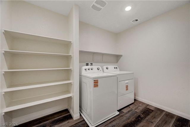 6545 Cinnamon Hazelnut Street, North Las Vegas, NV 89084