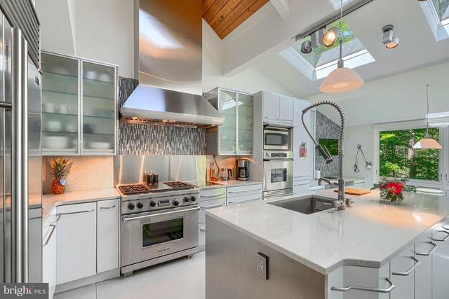 2504 STONE MILL ROAD, Baltimore, MD 21208