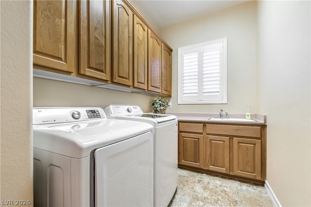 3114 Scotts Valley Drive, Henderson, NV 89052