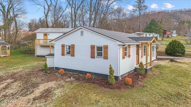 229 Hillside Road, Mountain City, TN 37683