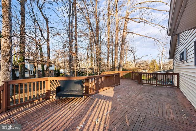 4914 WYCLIFF LN, Fairfax, VA 22032