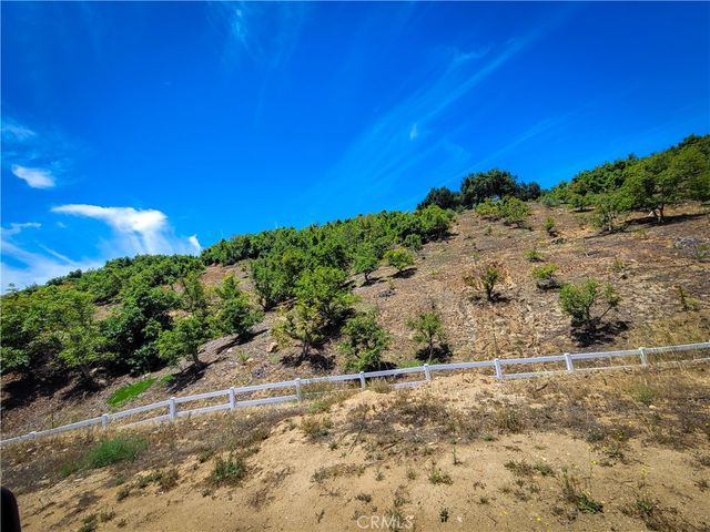 45100 La Cruz Drive, Temecula, CA 92590