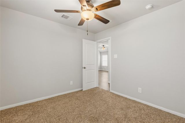 118 Bobcat Bend, Huntsville, TX 77320