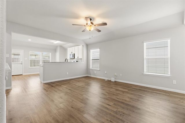 118 Bobcat Bend, Huntsville, TX 77320