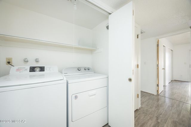 679 S Pantano Pw Parkway S, Tucson, AZ 85710