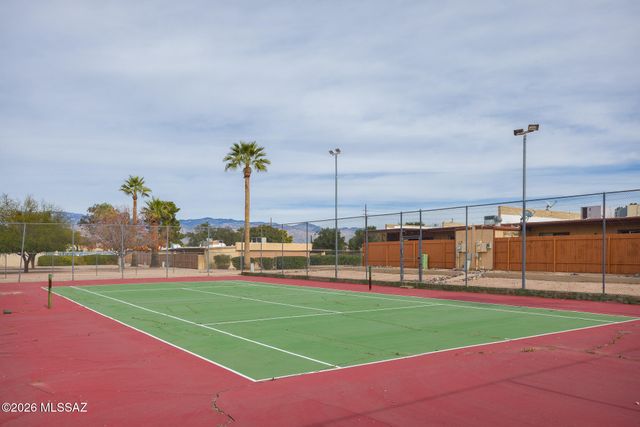 679 S Pantano Pw Parkway S, Tucson, AZ 85710