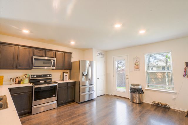 2204 San Jacinto Way, Sherman, TX 75090