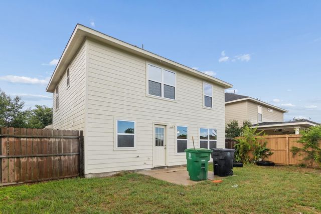 5607 Violet Path Lane, Houston, TX 77085