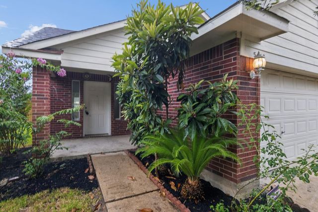 5607 Violet Path Lane, Houston, TX 77085