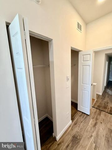 1923 E BALTIMORE ST, Baltimore, MD 21231