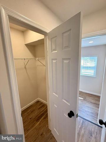 1923 E BALTIMORE ST, Baltimore, MD 21231