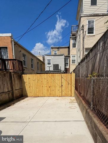1923 E BALTIMORE ST, Baltimore, MD 21231