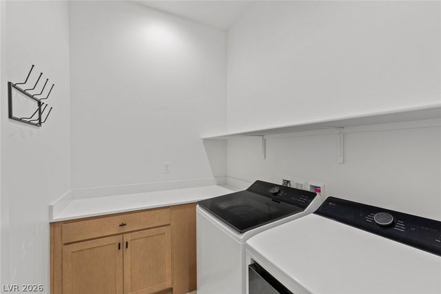 10141 Zeta Tucana Street, Las Vegas, NV 89143