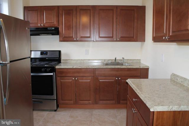 55 EDGEMERE AVE, Trenton, NJ 08618