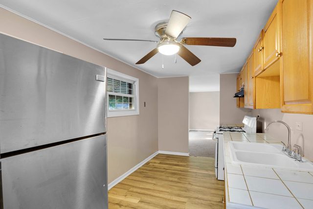 16501 Oxford Drive S, Markham, IL 60428