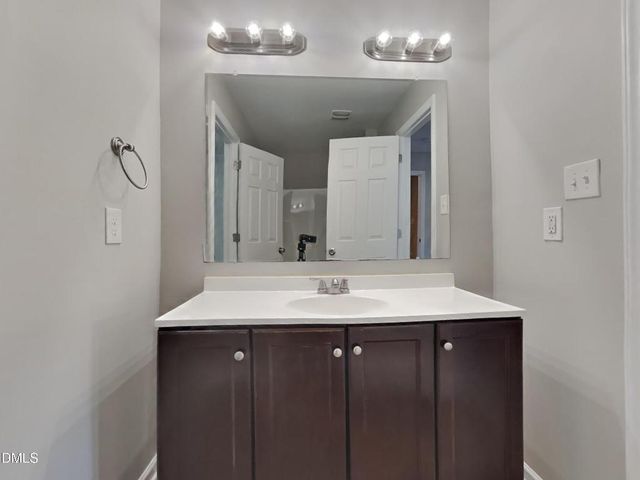 128 Randolph Drive, Clayton, NC 27520