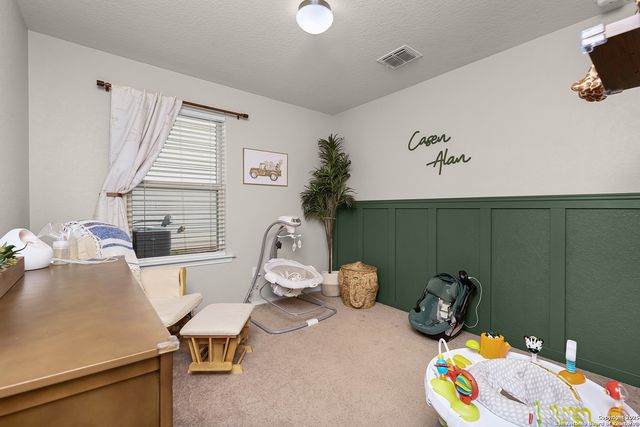 2204 Darst, Seguin, TX 78155