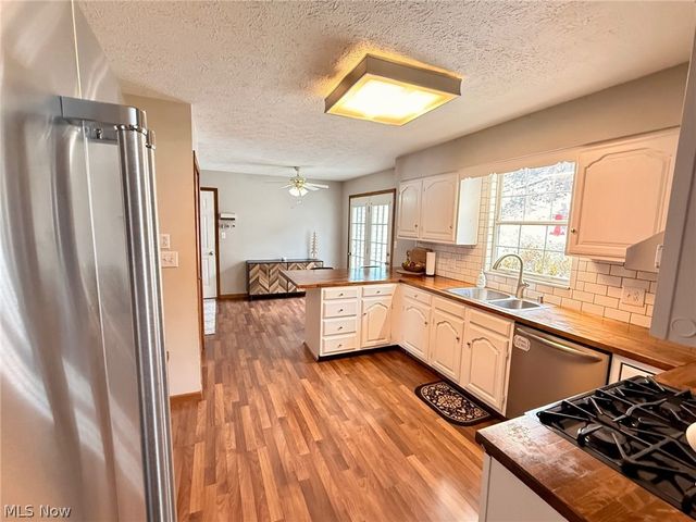 350 W Wildwood Drive, Parkersburg, WV 26101