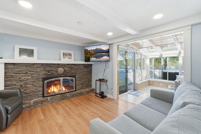 45 Hollywood Drive, Charlton, MA 01507
