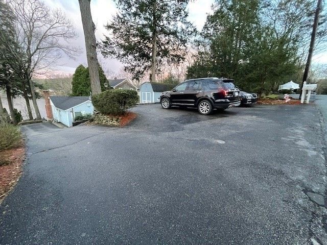 45 Hollywood Drive, Charlton, MA 01507