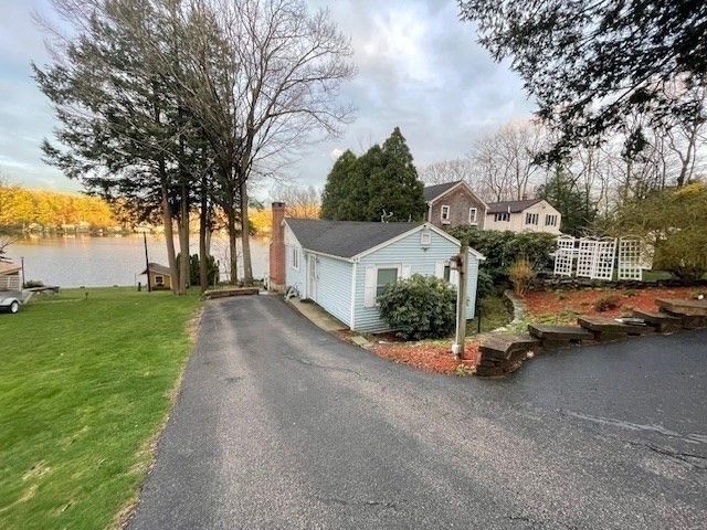 45 Hollywood Drive, Charlton, MA 01507
