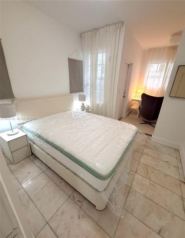 801 8th St 104, Miami Beach, FL 33139