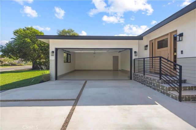 5747 Bevis Avenue, Sherman Oaks, CA 91411