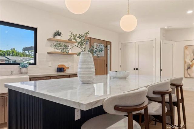 5747 Bevis Avenue, Sherman Oaks, CA 91411