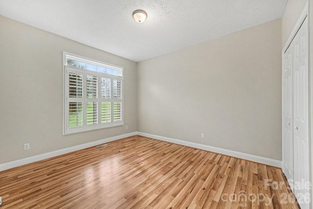 1703 Running Deer Drive NW, Conover, NC 28613