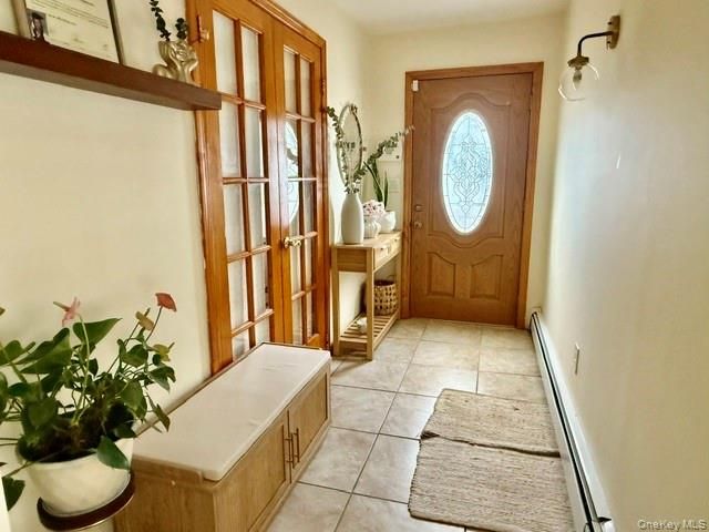 106 E 7th Road, Broad Channel, NY 11693