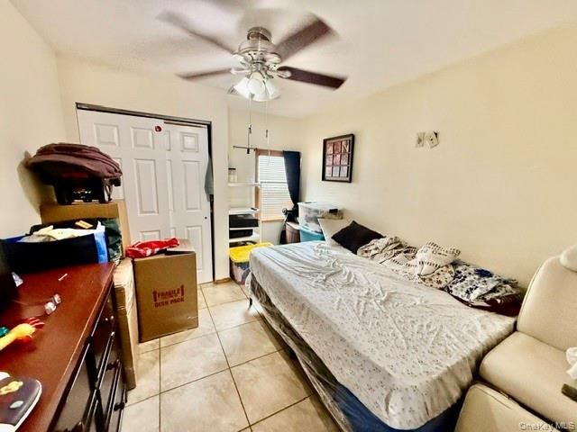 106 E 7th Road, Broad Channel, NY 11693