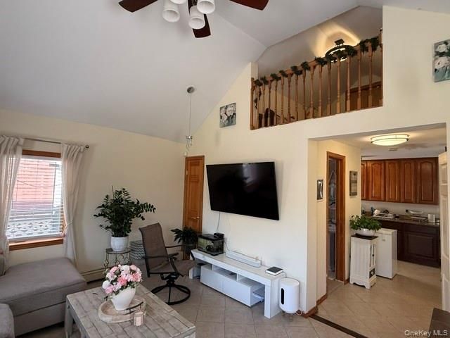 106 E 7th Road, Broad Channel, NY 11693