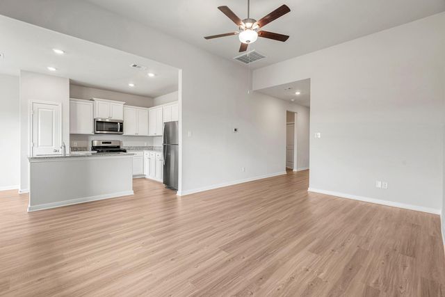 417 Sunny Highlands Drive, Katy, TX 77493